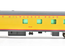 Load image into Gallery viewer, HO Brass Soho MILW - Milwaukee Road #1314 Baggage-Dorm Custom Painted