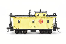 Load image into Gallery viewer, HO Brass PFM - SKI DM&IR - Duluth Missabe & Iron Range Wood Caboose FP No. C-174
