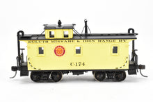 Load image into Gallery viewer, HO Brass PFM - SKI DM&IR - Duluth Missabe & Iron Range Wood Caboose FP No. C-174