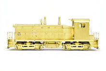 Load image into Gallery viewer, HO Brass OMI - Overland Models Inc. GN - Great Northern EMD NW-2