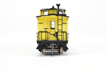 Load image into Gallery viewer, HO Brass PFM - SKI DM&IR - Duluth Missabe & Iron Range Wood Caboose FP No. C-174
