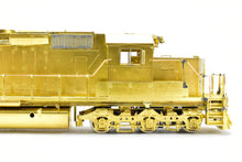 Load image into Gallery viewer, HO Brass OMI - Overland Models Inc. CPR - Canadian Pacific Railway EMD SD40-2 #6031-6060 w/Extended Range Dynamic Brakes