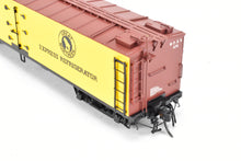 Load image into Gallery viewer, HO Brass Shoreham Shops GN - Great Northern WFEX - Western Fruit Express 50 Foot Express Reefer F/P #475