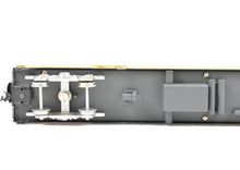 Load image into Gallery viewer, HO Brass Soho MILW - Milwaukee Road #1226 Baggage-RPO Custom Painted