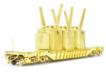 Load image into Gallery viewer, HO Brass OMI - Overland Models, Inc. C&O - Chesapeake & Ohio Greenville 55' Well Car w/ Transformer Load