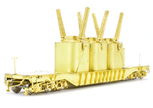 Load image into Gallery viewer, HO Brass OMI - Overland Models, Inc. C&O - Chesapeake & Ohio Greenville 55' Well Car w/ Transformer Load