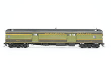 Load image into Gallery viewer, HO Brass W&R Enterprises NP - Northern Pacific Baggage Car Nos. 1500 - 1515 Custom Painted Pine Tree No. 1512
