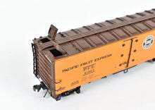 Load image into Gallery viewer, HO Brass CIL - Challenger Imports PFE - Pacific Fruit Express R-40-10 Refrigerator Car FP #41465