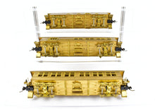 Load image into Gallery viewer, HO Brass PFM - Fujiyama Yosemite Valley and Various Roads 3-Car Wood Passenger Car Set Baggage, Combine, and Coach