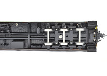 Load image into Gallery viewer, HO Brass Oriental Limited GN - Great Northern Buffet-Parlor-Observation C/P Empire Builder Scheme