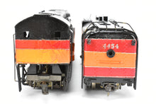 Load image into Gallery viewer, HO Brass Max Gray SP - Southern Pacific Class GS-4 4-8-4 Skirted CP Daylight #4454