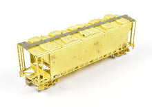 Load image into Gallery viewer, HO Brass OMI - Overland Models, Inc. CPR - Canadian Pacific Slab Side Covered Hopper (S-20-C110 Series)