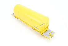 Load image into Gallery viewer, HO Brass CON OMI - Overland Models, Inc. UP - Union Pacific NASA Shuttle Solid Rocket Motor Rail Car Factory Painted No. 50023