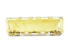 Load image into Gallery viewer, HO Brass OMI - Overland Models, Inc. CPR - Canadian Pacific Slab Side Covered Hopper SC-20 C194A Version