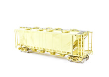 Load image into Gallery viewer, HO Brass OMI - Overland Models, Inc. CPR - Canadian Pacific Slab Side Covered Hopper SC-20 C194A Version
