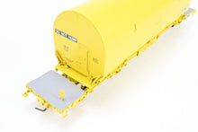 Load image into Gallery viewer, HO Brass CON OMI - Overland Models, Inc. UP - Union Pacific NASA Shuttle Solid Rocket Motor Rail Car Factory Painted No. 50023