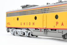 Load image into Gallery viewer, O Brass Key Imports UP - Union Pacific EMD E-9A/E-9B Factory Painted Nos. 962/973B