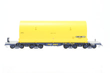 Load image into Gallery viewer, HO Brass CON OMI - Overland Models, Inc. CSXT - CSX Transportation NASA Shuttle Solid Rocket Motor Rail Car Factory Painted No. 600513