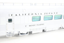 Load image into Gallery viewer, O Atlas “O" CB&Q/D&RGW/WP California Zephyr Dining Car WP - Western Pacific “Silver Platter”