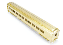Load image into Gallery viewer, HO Brass W&R Enterprises NP - Northern Pacific Arch Window Coach Nos. 1370 - 1379