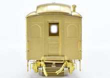 Load image into Gallery viewer, HO Brass W&R Enterprises NP - Northern Pacific Arch Window Coach Nos. 1370 - 1379