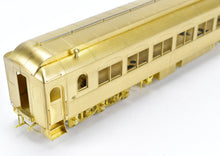 Load image into Gallery viewer, HO Brass W&R Enterprises NP - Northern Pacific Arch Window Coach Nos. 1370 - 1379