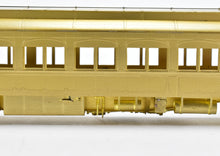 Load image into Gallery viewer, HO Brass W&R Enterprises NP - Northern Pacific Arch Window Coach Nos. 1370 - 1379