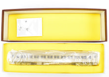 Load image into Gallery viewer, HO Brass W&R Enterprises NP - Northern Pacific Arch Window Coach Nos. 1370 - 1379