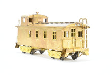Load image into Gallery viewer, HO Brass Signal House Models, Inc. CB&Q - Burlington Route Wood Caboose