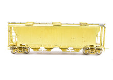 Load image into Gallery viewer, HO Brass OMI - Overland Models, Inc. CPR - Canadian Pacific Slab Side Covered Hopper