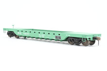Load image into Gallery viewer, HO Brass Railworks PC - Penn Central F-49 Well Flat Car Factory Painted No. 768157