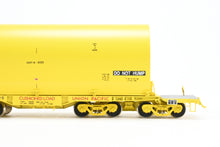 Load image into Gallery viewer, HO Brass CON OMI - Overland Models, Inc. UP - Union Pacific NASA Shuttle Solid Rocket Motor Rail Car Factory Painted No. 50029