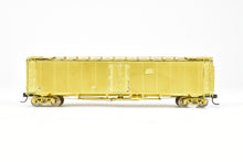 Load image into Gallery viewer, HO Brass OMI - Overland Models, Inc. ATSF - Santa Fe SFRD RR-22 Class 50' Ice Bunker Steel Refrigerator Car