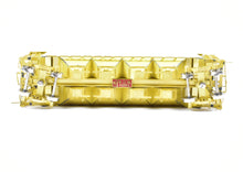 Load image into Gallery viewer, HO Brass OMI - Overland Models, Inc. CPR - Canadian Pacific Slab Side Covered Hopper
