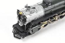 Load image into Gallery viewer, HO Brass Tenshodo GN - Great Northern 4-8-4 Class S-2 Factory Painted Crown 1976 Run #2588