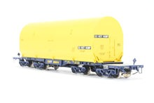 Load image into Gallery viewer, HO Brass CON OMI - Overland Models, Inc. CSXT - CSX Transportation NASA Shuttle Solid Rocket Motor Rail Car Factory Painted No. 600514