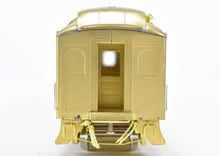 Load image into Gallery viewer, HO Brass W&R Enterprises NP - Northern Pacific Arch Window Coach Nos. 1206 - 1227