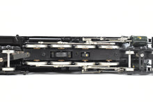 Load image into Gallery viewer, HO Brass Tenshodo GN - Great Northern 4-8-4 Class S-2 Factory Painted Crown 1976 Run #2588