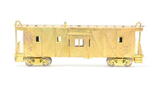 Load image into Gallery viewer, HO Brass Balboa WP - Western Pacific Outside Braced Bay Window Caboose