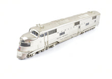 Load image into Gallery viewer, HO Brass CIL - Challenger Imports CB&Q - Burlington Route EMD E5 A/B Set FP 9912A "Silver Meteor"