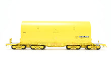 Load image into Gallery viewer, HO Brass CON OMI - Overland Models, Inc. UP - Union Pacific NASA Shuttle Solid Rocket Motor Rail Car Factory Painted No. 50027