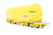 Load image into Gallery viewer, HO Brass CON OMI - Overland Models, Inc. UP - Union Pacific NASA Shuttle Solid Rocket Motor Rail Car Factory Painted No. 50027