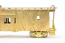 Load image into Gallery viewer, HO Brass Balboa WP - Western Pacific Outside Braced Bay Window Caboose
