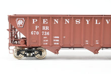 Load image into Gallery viewer, O Brass PSC - Precision Scale Co. PRR - Pennsylvania Railroad 70-Ton 3-Bay Hopper Factory Painted No. 670736