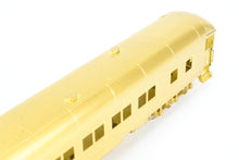 Load image into Gallery viewer, HO Brass Oriental Limited GN - Great Northern Heavyweight Coach #990-995