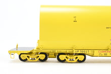 Load image into Gallery viewer, HO Brass CON OMI - Overland Models, Inc. UP - Union Pacific NASA Shuttle Solid Rocket Motor Rail Car Factory Painted No. 50027