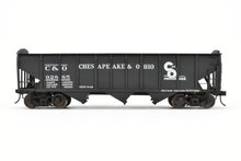 Load image into Gallery viewer, O Brass Max Gray C&O – Chesapeake & Ohio ACF Welded 70-Ton Tripple Hopper Custom Painted 92885