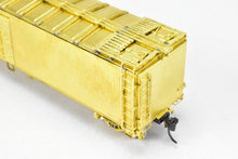 Load image into Gallery viewer, HO Brass OMI - Overland Models, Inc. ATSF - Santa Fe SFRD RR-37 Class 50' Ice Bunker Wood Refrigerator Car