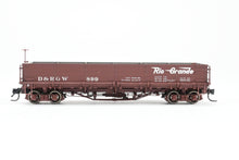 Load image into Gallery viewer, HOn3 Blackstone Models D&RGW - Denver & Rio Grande Western Drop Bottom Gondola Flying Grande Herald No. 899