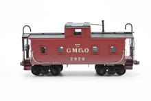 Load image into Gallery viewer, HO Brass Hallmark Models GM&O - Gulf Mobile & Ohio Wood Sheathed Caboose CP No. 2829 w/ Light Weathering